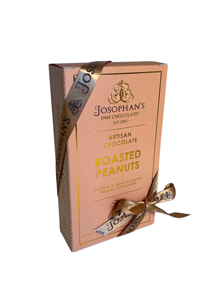 Roasted peanuts in Gold Caramel chocolate